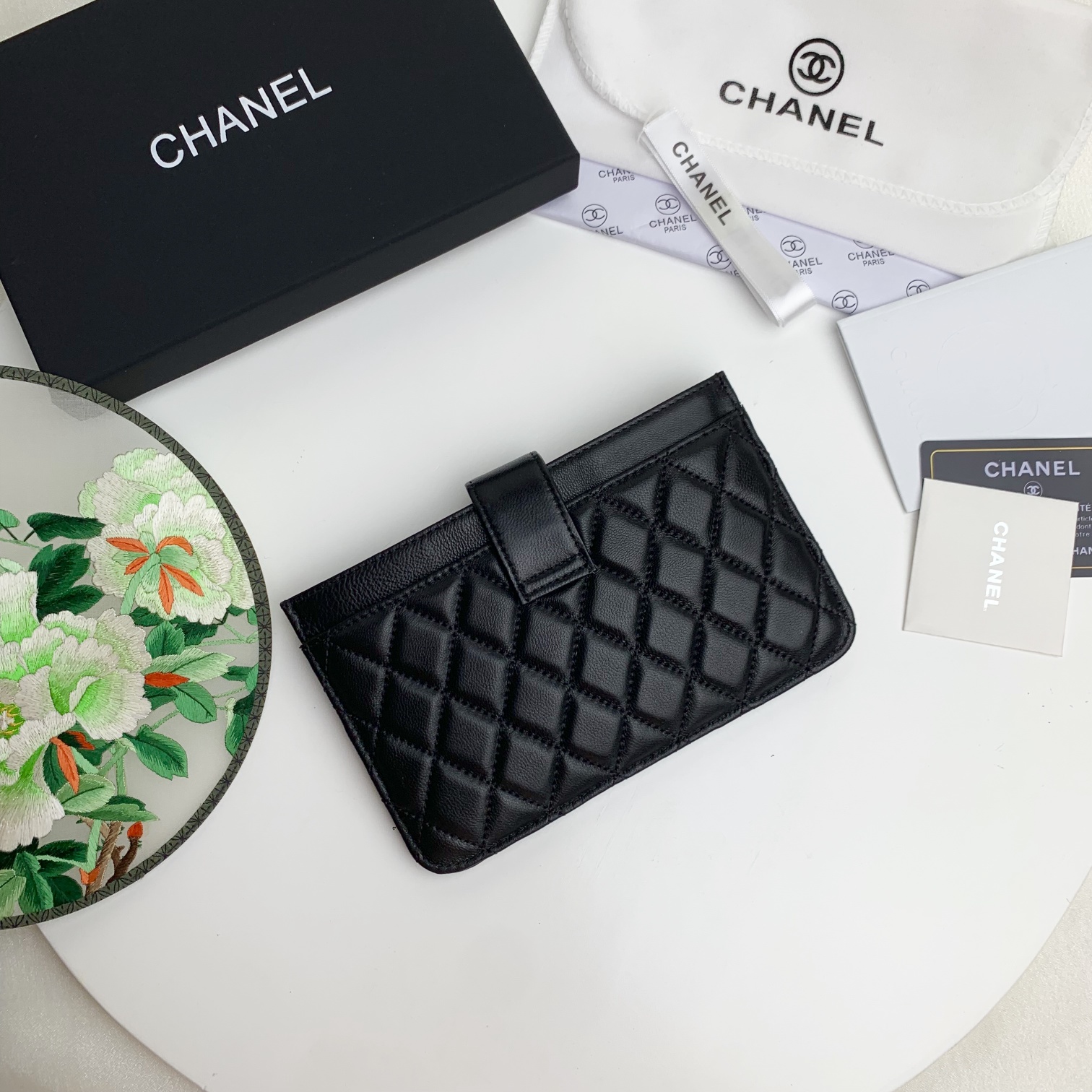 芸能人愛用Chanel シャネル 実物の写真 N品スーパーコピー財布代引き対応国内発送後払い安全必ず届く優良サイト